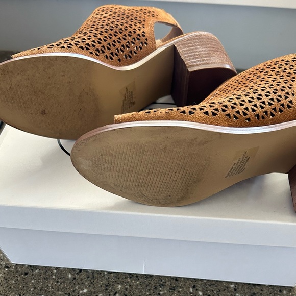 Steve Madden Deborah Peep Toe Sandels - Picture 4 of 4